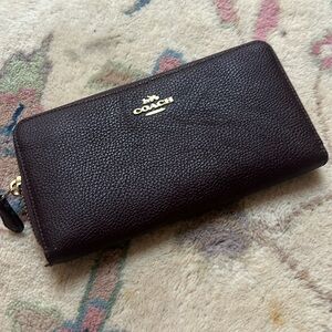 Coach wallet